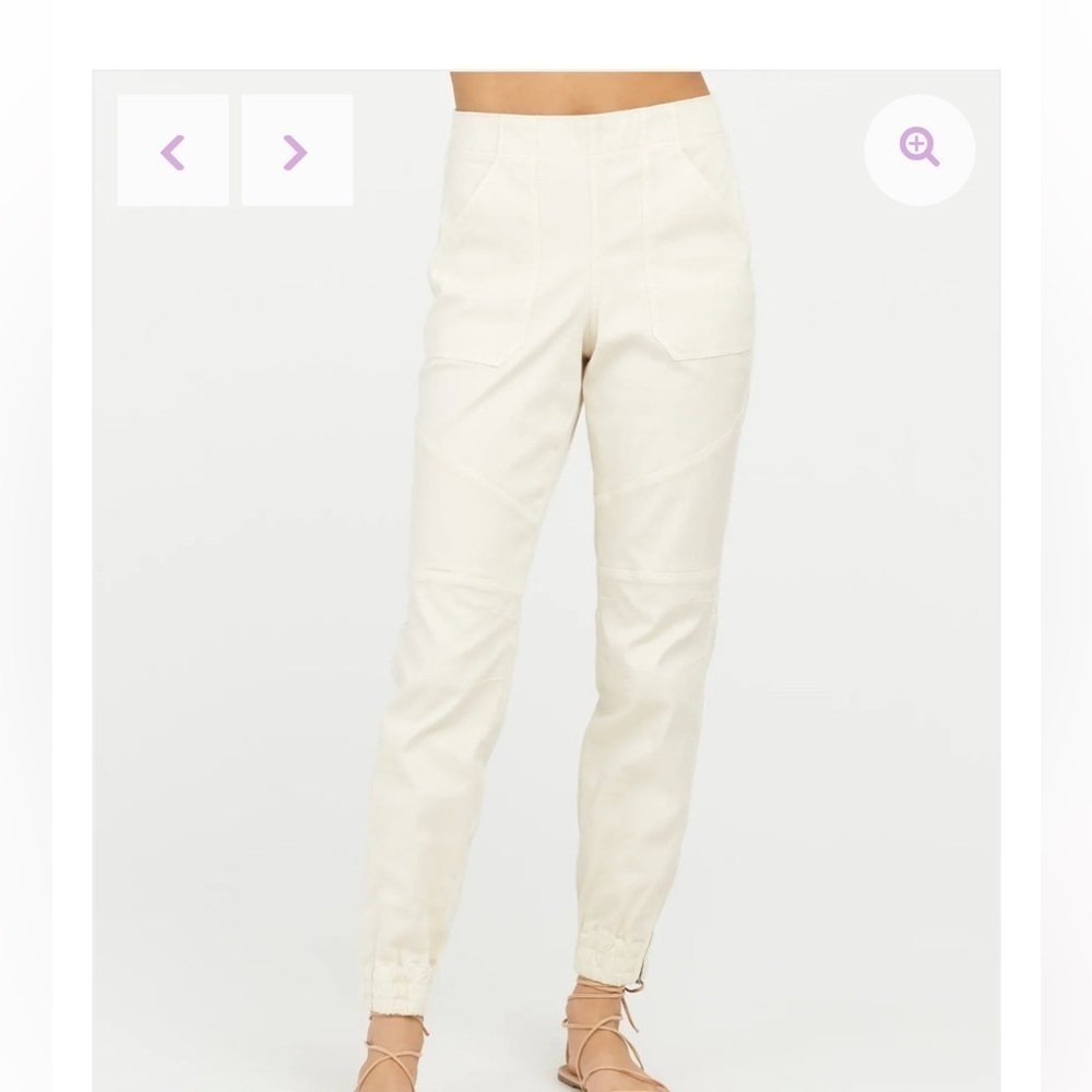 NWT Spanx twill cargo joggers in parchment